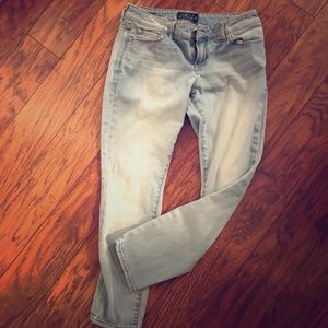 Light wash, relaxed fit straight Lucky Jeans